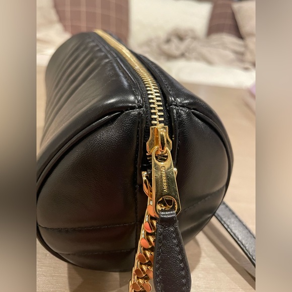 Burberry Lola Barrel Bag - Picture 4 of 10
